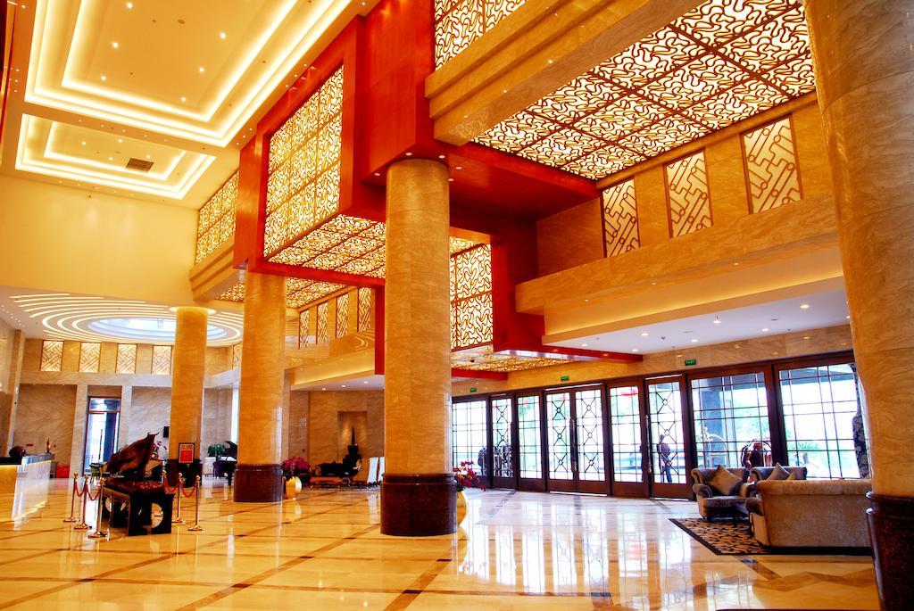 Ramada Plaza By Wyndham Chongqing West Hotel Exterior foto