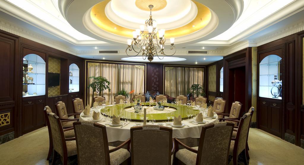 Ramada Plaza By Wyndham Chongqing West Hotel Exterior foto