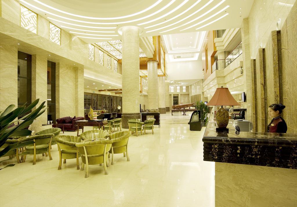 Ramada Plaza By Wyndham Chongqing West Hotel Exterior foto