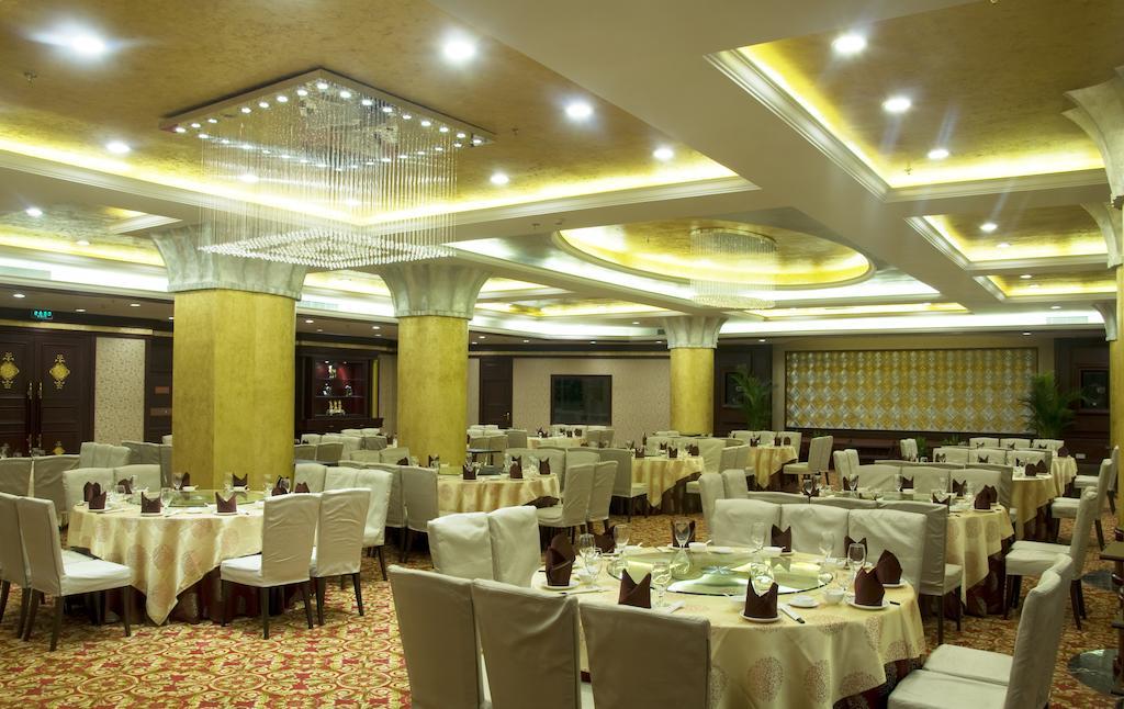 Ramada Plaza By Wyndham Chongqing West Hotel Exterior foto
